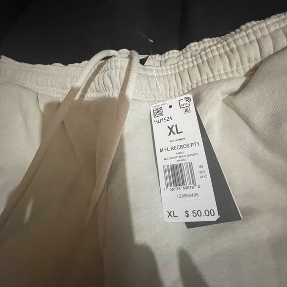 Adidas sweatpants Cream color Drawstring Pants XL deep pockets in front - Picture 1 of 13